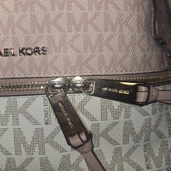 Michael Kors Rhea color block pink backpack purse - Picture 5 of 12